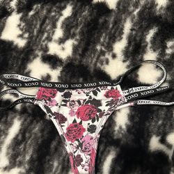 Xoxo Thongs 