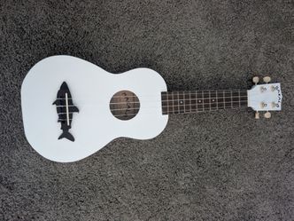 White Shark Makala Ukulele — Like New — with Gig Bag — $45