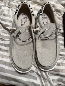 Hey dudes size 13 men