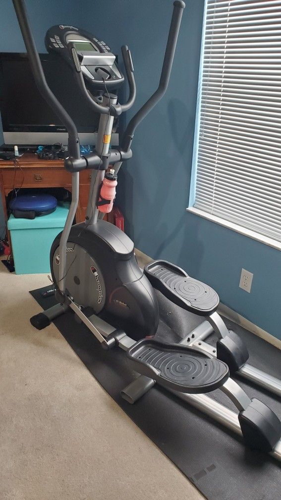 Champion C84e Elliptical Exercise Machine