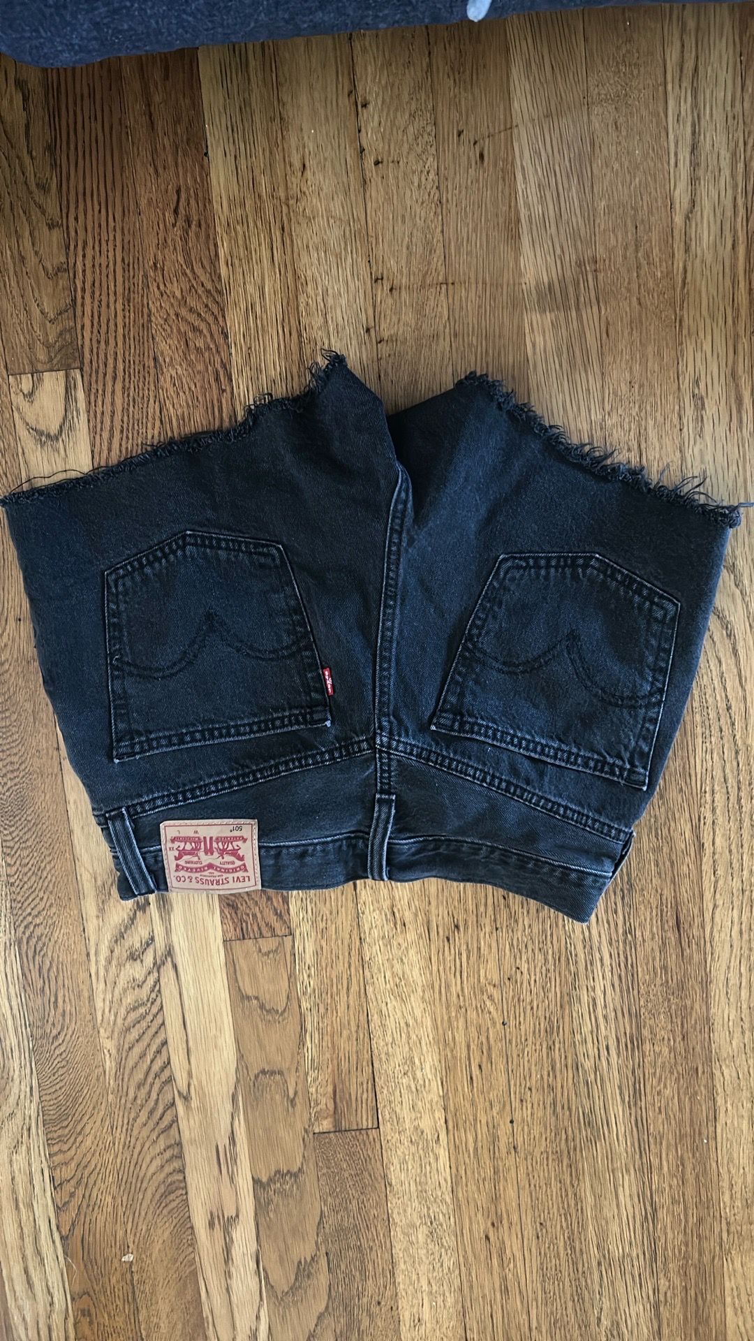 Levi shorts women