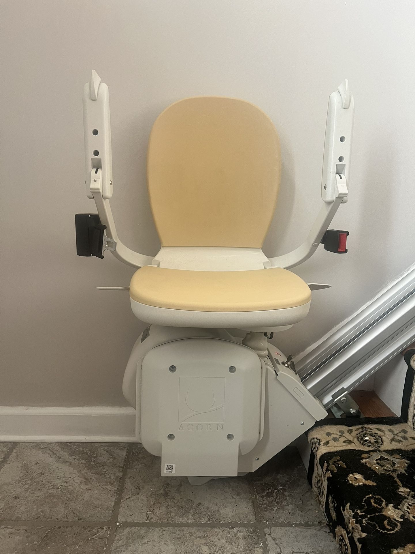 Acorn 130 Straight Stairlift