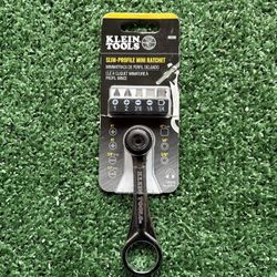 Klein Tools • Electrician's Mini Ratchet Set • #65200 • 1/4 Inch Drive w/ 5 Bits