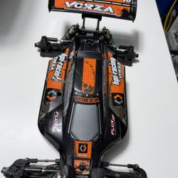 RC 1/8 HPI VORZA 4WD BUGGY ROLLER