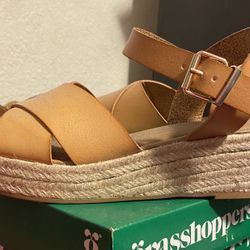 Womens Wedge Sandals Size 8 