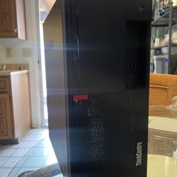 Lenovo ThinkCentre M920t