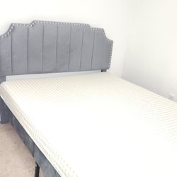 Double Bed With Mattress 