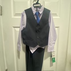 Boys Suit Brand New Kenneth Cole Size 6