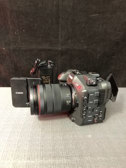 EOS C80 6K Camera with RF 24-105mm f/4 L IS USM 