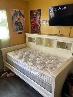 White Twin Daybed Frame with Bookcase Headboard