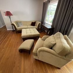 Elegant Living Room Set 