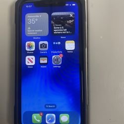 UNLOCKED IPHONE X 