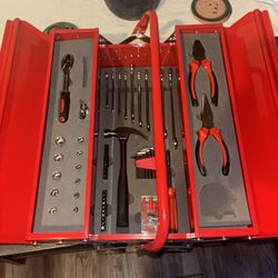 Bulldog tool box with tools 