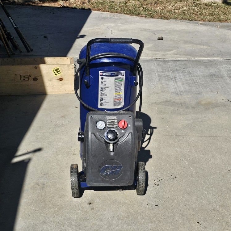 Campbell house field Electric air compressor