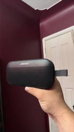 Bose Soundlink Portable Bluetooth Speaker