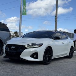 2020 Nissan Maxima SR 