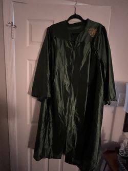 NVCC Graduation Gown