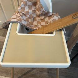 IKEA high chair with tray + yeah baby goods acc