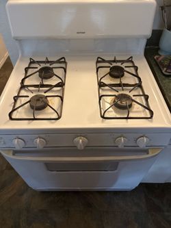 Gas stove