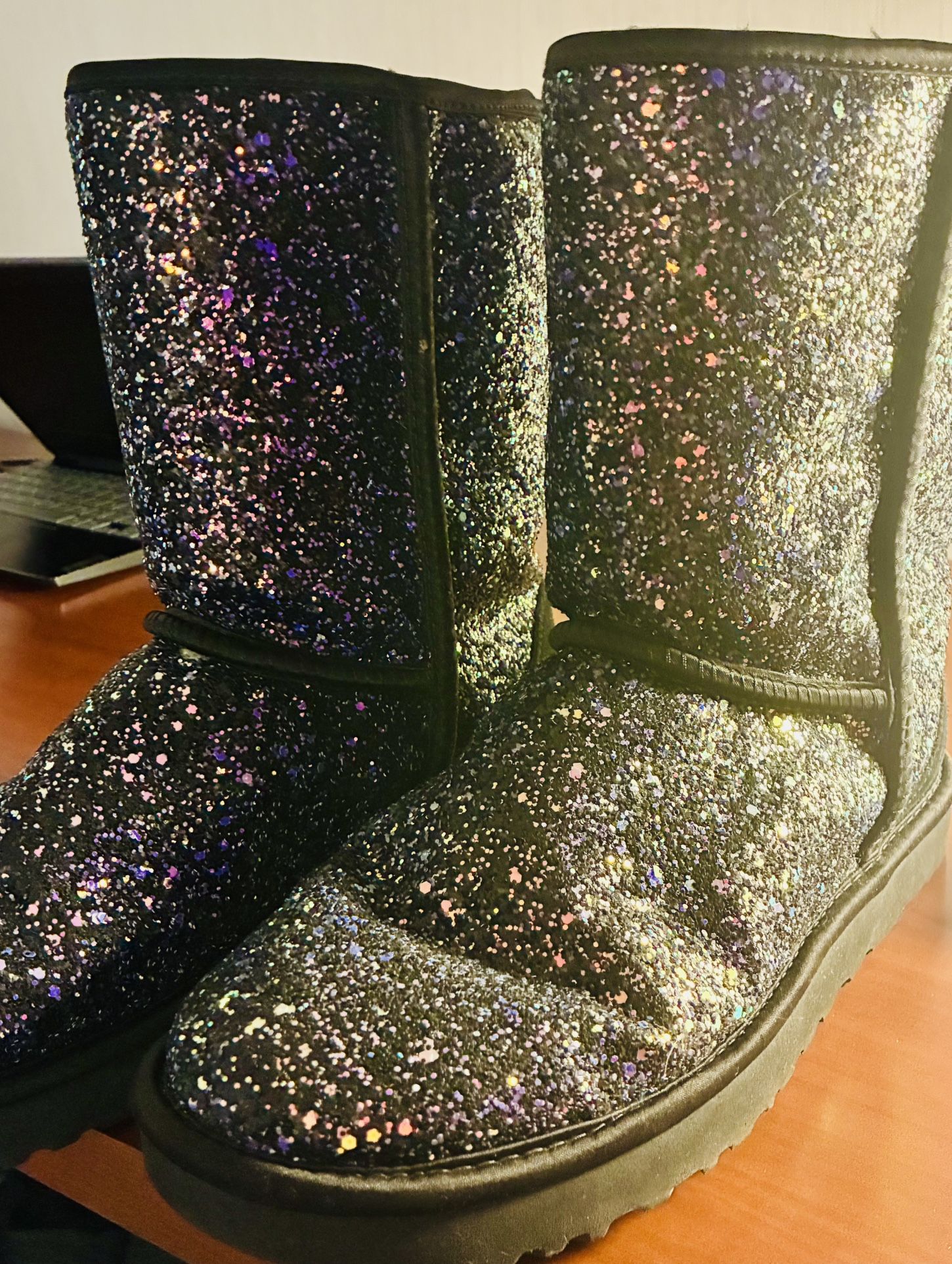 Ugg Black Sparkle Boots Size Woman’s 10