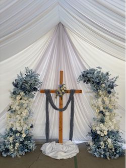 Flower arch
