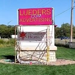 Outdoor Programmable LED Messaging Displays 