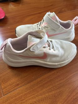 Girl Shoes Size 2 ( 16 Pairs Of Shoes)