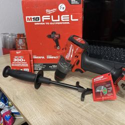 Milwaukee M18 FUEL 18V Lithium-Ion Brushless Cordless 1/2 in. Hammer Drill/Driver (Tool-Only)