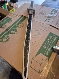STAR WARS Cosplay Mandalorian sword and Z6 stormtroopers baton.