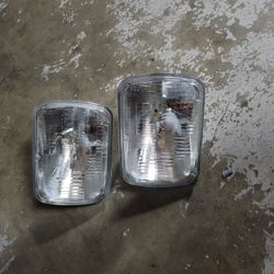 1996 Toyota Tacoma Headlights 