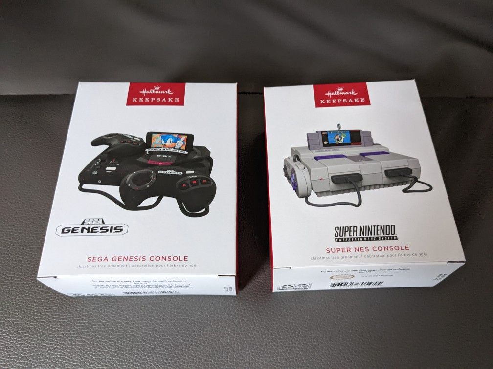 Hallmark Super Nintendo & Sega Ornaments /With Music 