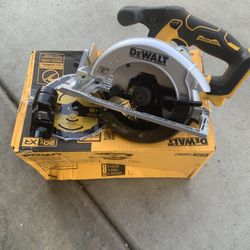 Dewalt 