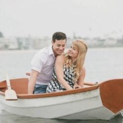 Rowboat Nutshell Pram In Excellent Condition 