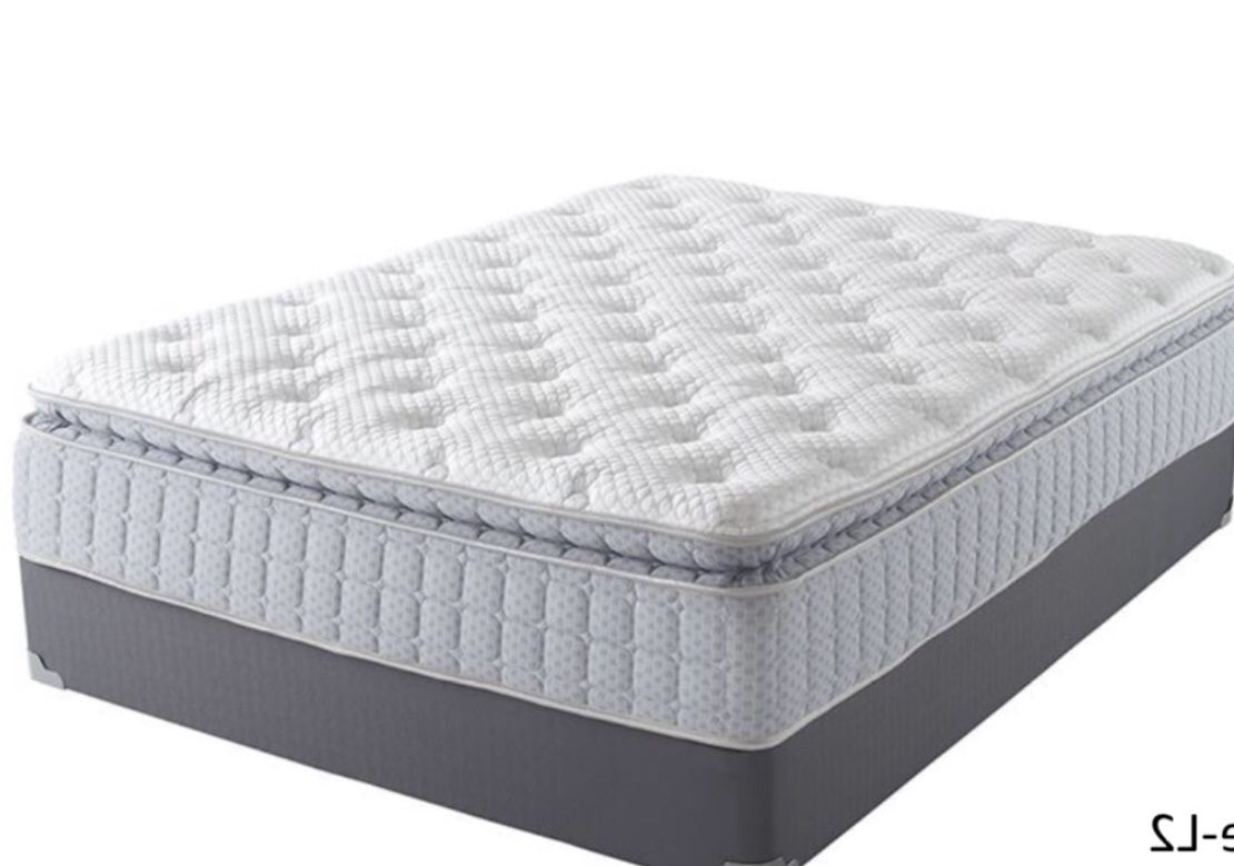 New Queen Pillow Top Mattresses!