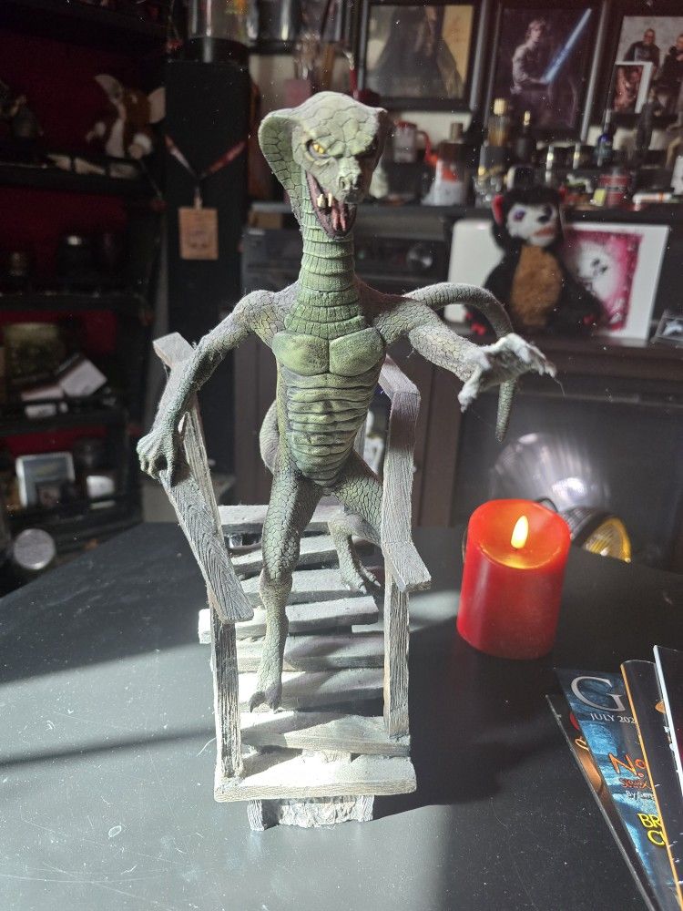 Dreamscape Snake Man Model Kit PRICE SLASHED