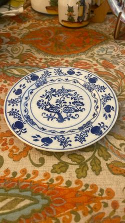 Vienna Woods Vintage Blue Onion Bread/App. Plate