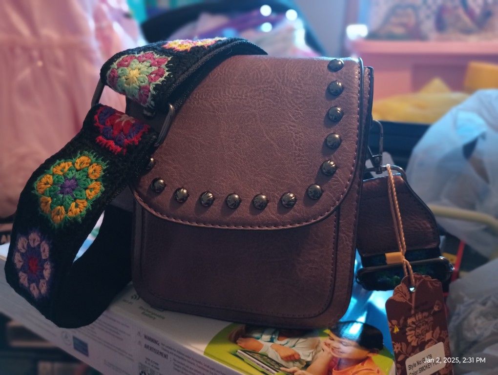 Brand New Sam & Hadley Crossbody Bag / Purse $20