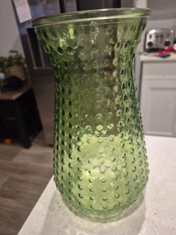 Hobnail vase