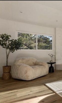 1200$ Diamond Sofa Dawson Arm Chair