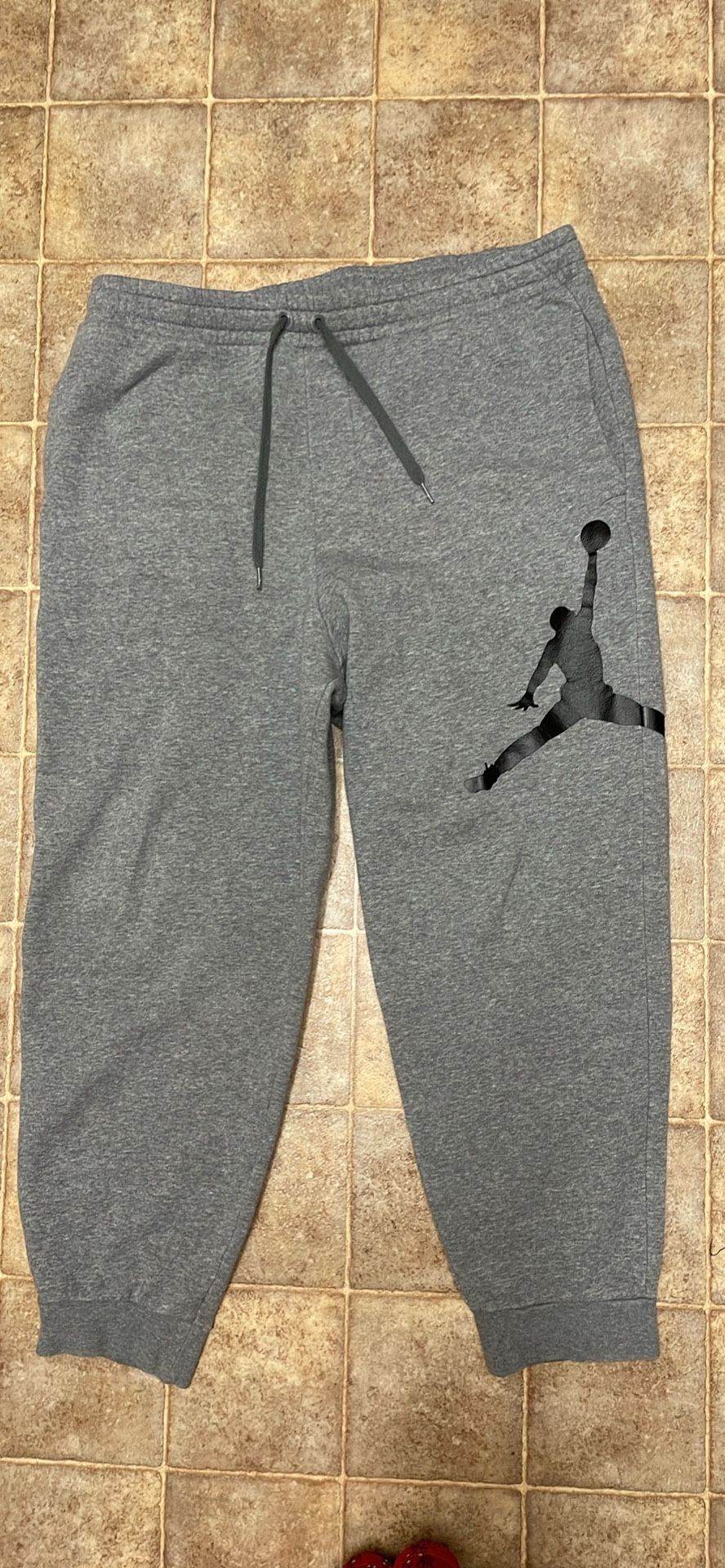 Nike Air Jordan Jumpman Sweatpants Men’s Large Cuffed Fleece Joggers Gray-EUC