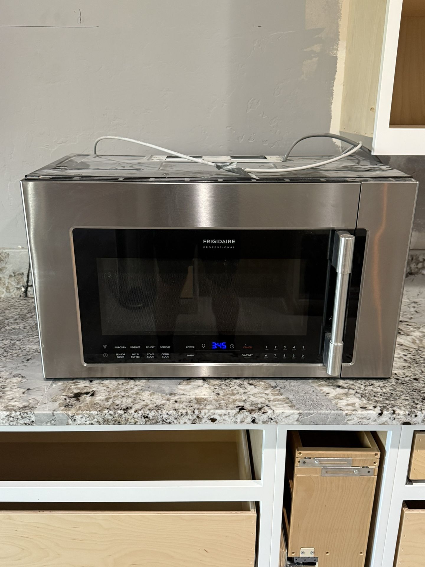 Frigidaire Microwave