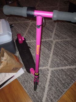 Razor scooter E90