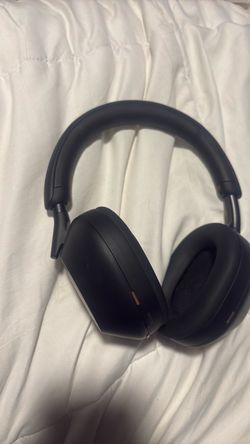 Sony WH-1000XM5 Wireless Headphones Black