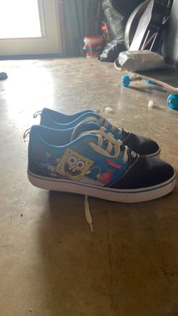 SpongeBob Healeys size 10 minimal use