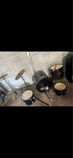 Drum set