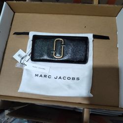 Marc Jacobs Wallet $125 OBO