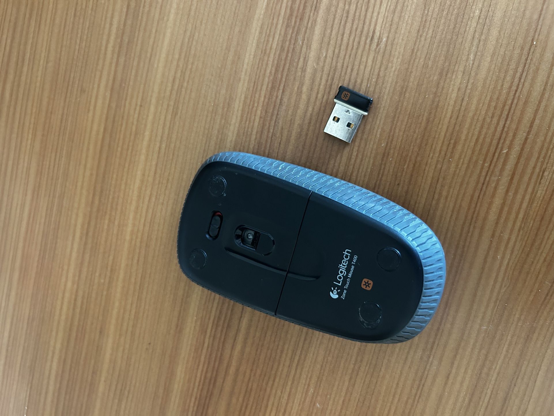 Logitech Zone Touch Mouse T400 – Good Condition