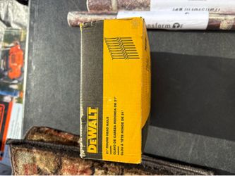 DEWALT 21 Degree Round Head Nails