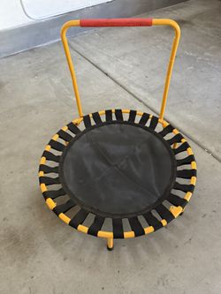 Kids Trampoline With Bar