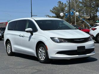 2022 Chrysler Voyager